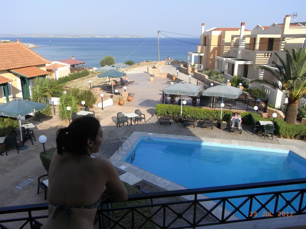 Sun Village Hotel Apartments Megás Limniónas Eksteriør billede