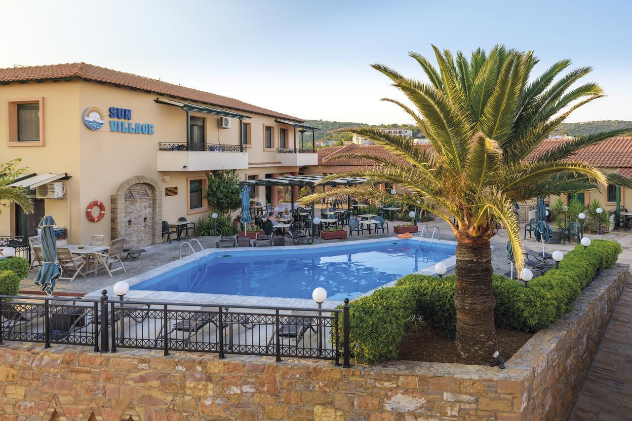 Sun Village Hotel Apartments Megás Limniónas Eksteriør billede