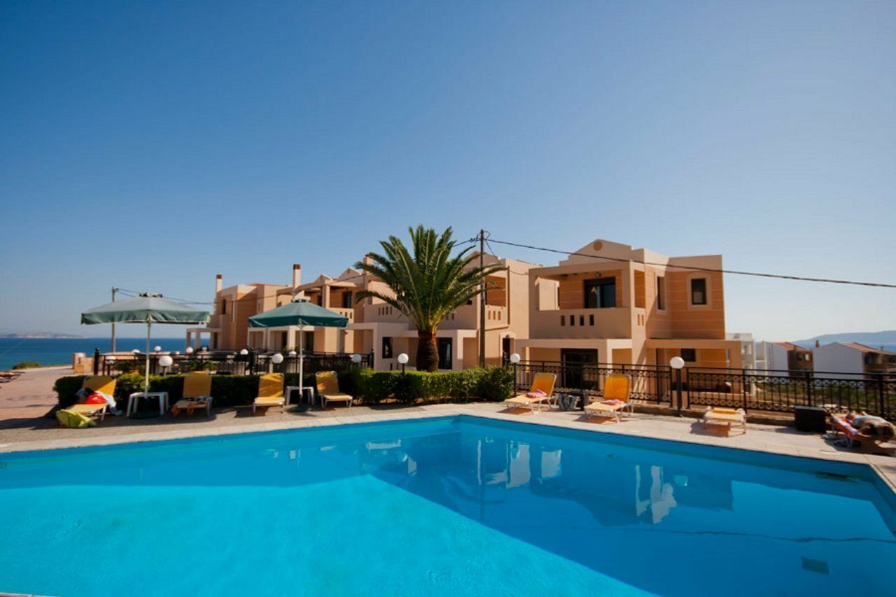 Sun Village Hotel Apartments Megás Limniónas Eksteriør billede