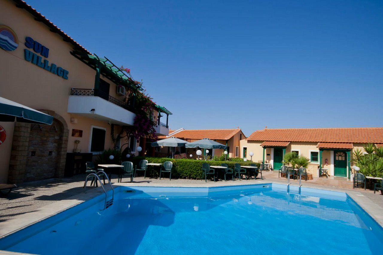 Sun Village Hotel Apartments Megás Limniónas Eksteriør billede